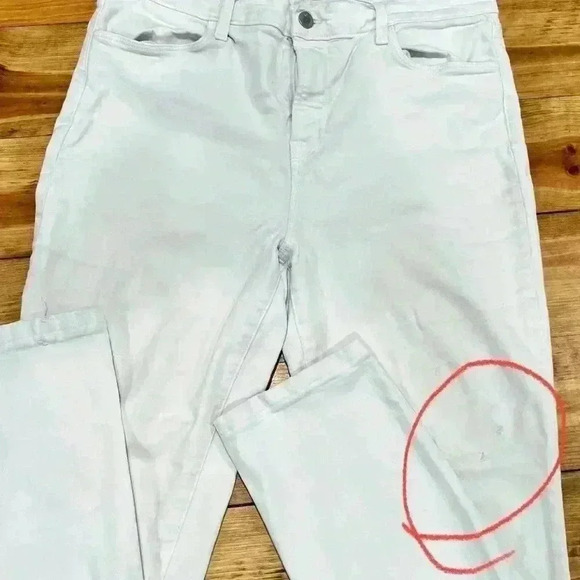 J Brand White Denim jeans spring- summer casual - Picture 3 of 7